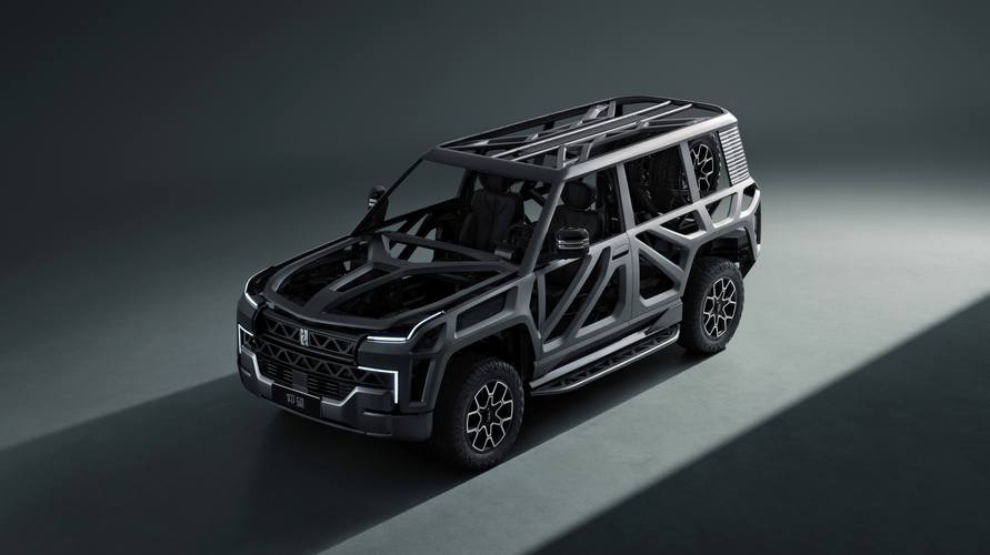 东莞311仰望U8硬派越野的科技魅力，国能汽车对传统燃油车市场的冲击